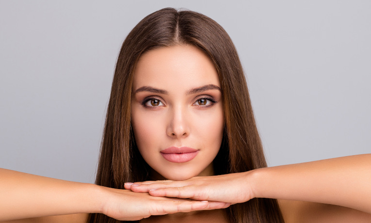 Αναδόμηση-Λείανση με Hair Botox Keratin Treatment