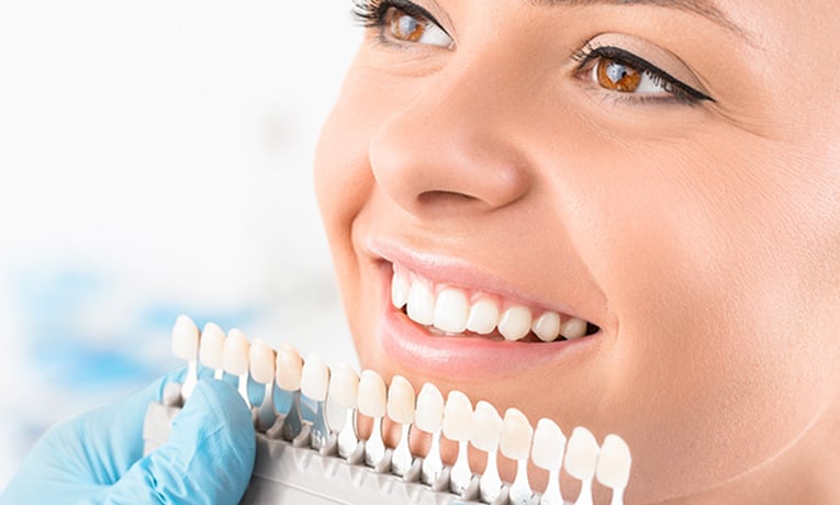 Οδοντιατρείο-Κολωνάκι, Κολωνάκι