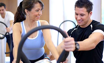 Σάκης Ισαακίδης Salon, Κέντρο